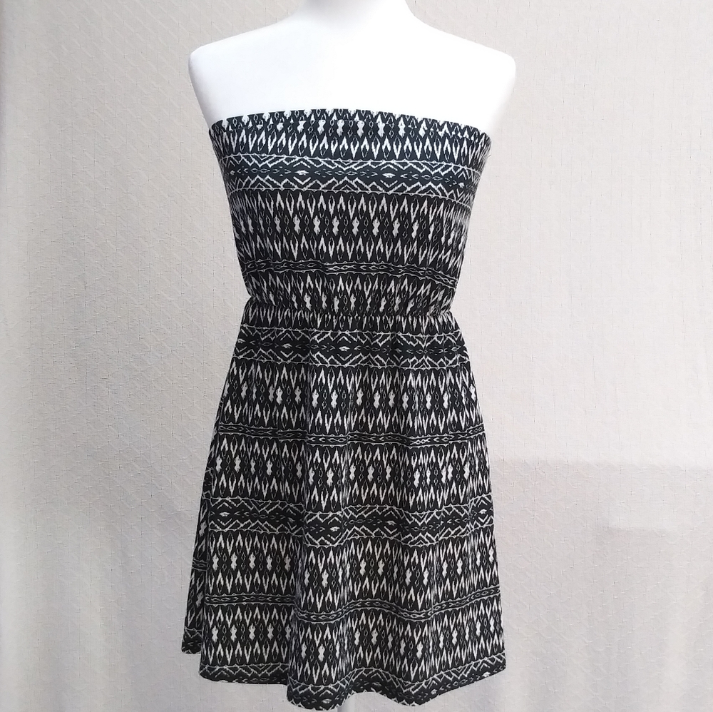 Mossimo Tribal Aztec Print Strapless Dress